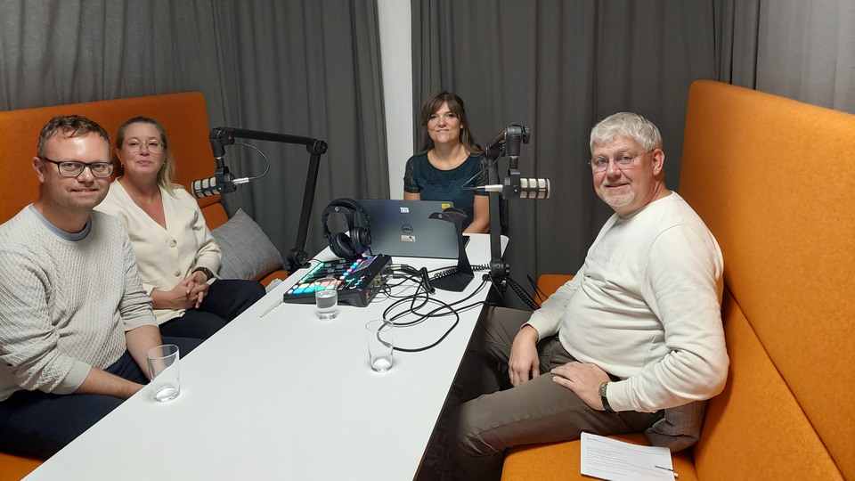 Foto: Stefan Braun och Henrik Johansson i samtal med Matina Rosenberg.