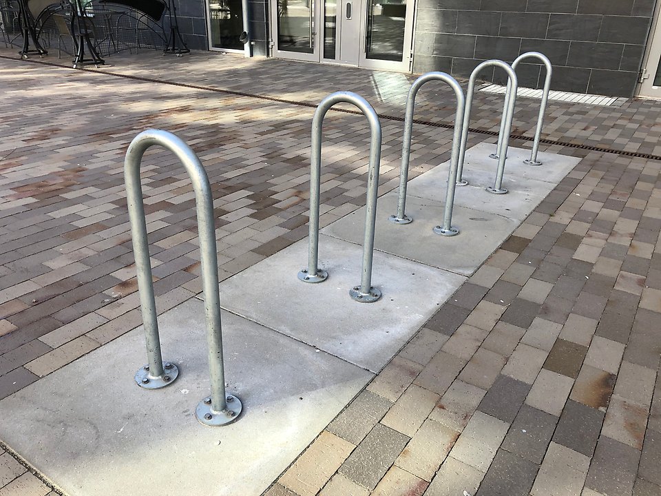 Figuren visar Cykelstället Nola Simple